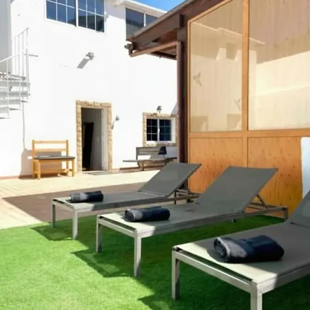 Montana - Private Pool & Bbq Balcon de Telde